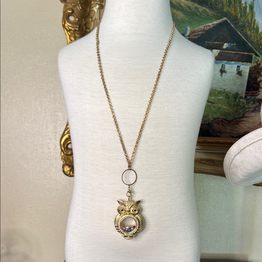 Vintage 1995 Gold Floating Owl Pendant Necklace with charms